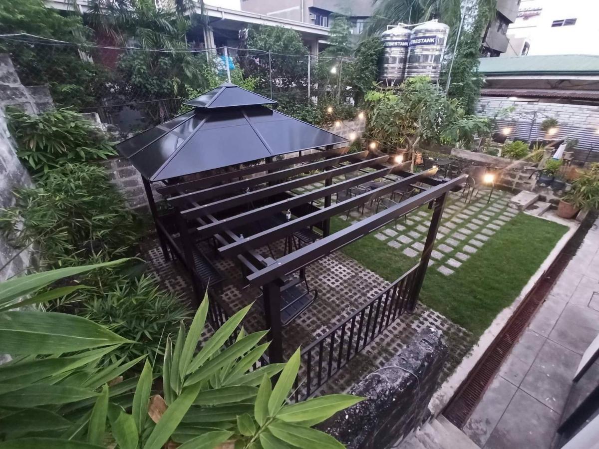 The Hub District Garden Suites Pasay Bagian luar foto