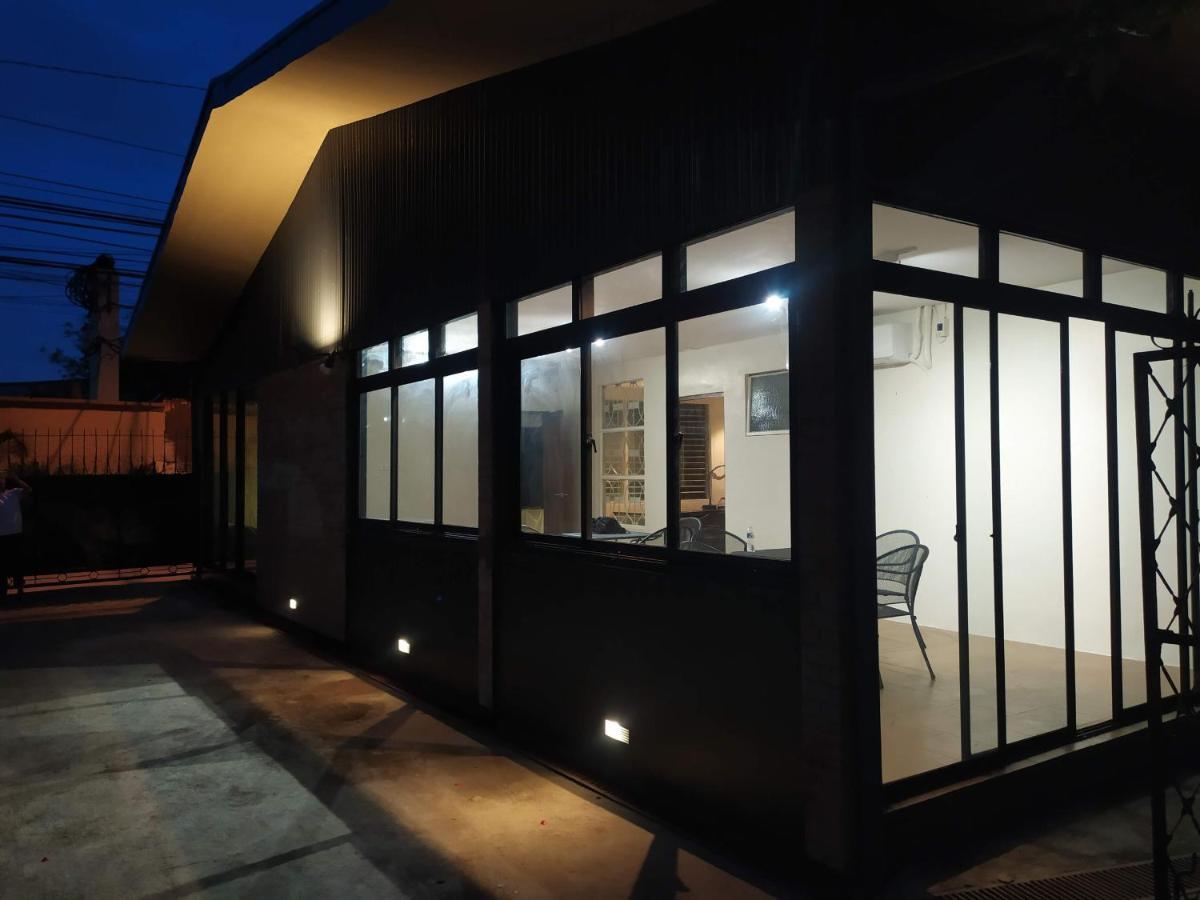 The Hub District Garden Suites Pasay Bagian luar foto